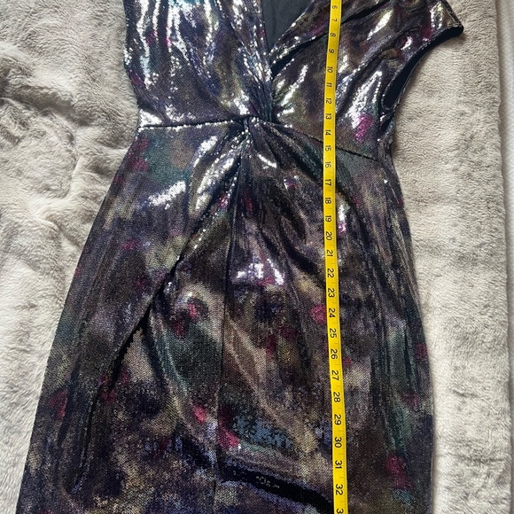 Womens dress - Picture 12 of 12